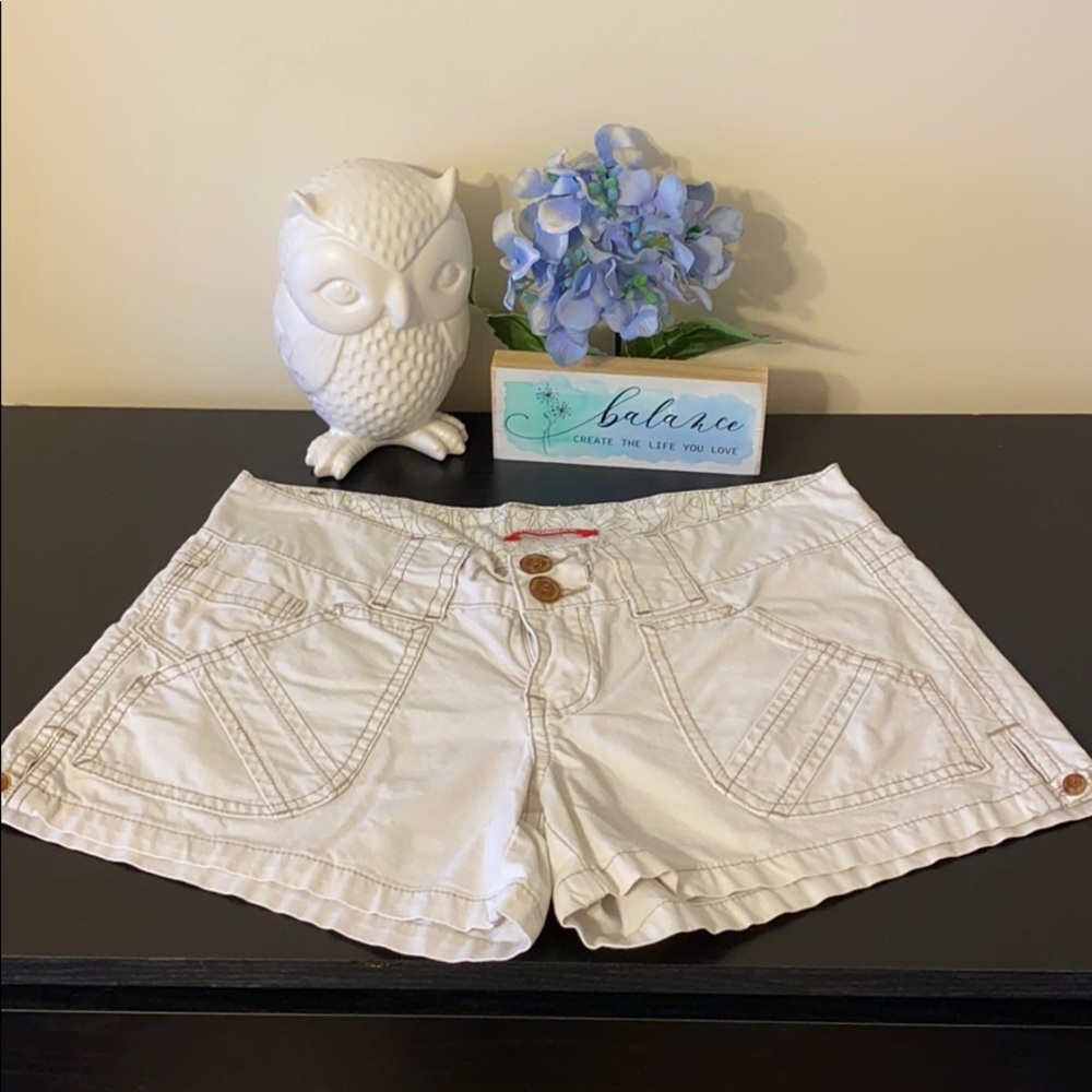 Union bay Tan Shorts Size 1